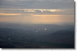 Laon (111) * Retour vers Toussus avec une fin de journée qui s'améliore nettement. * 1600 x 1044 * (226KB)