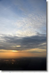 Laon (118) * La météo sur Paris nous offre de beaux contrastes en cette fin de journée ! * 1059 x 1600 * (243KB)