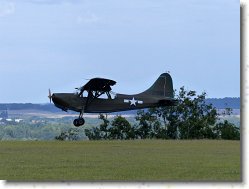 P1070639 * Autres avions de l�gende. * 1600 x 1200 * (382KB)