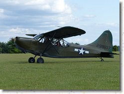 P1070723 * Autres avions de l�gende. * 1600 x 1200 * (473KB)