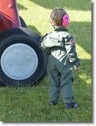 P1080628 * Casque a�ro pour les Kids. * 1200 x 1600 * (579KB)