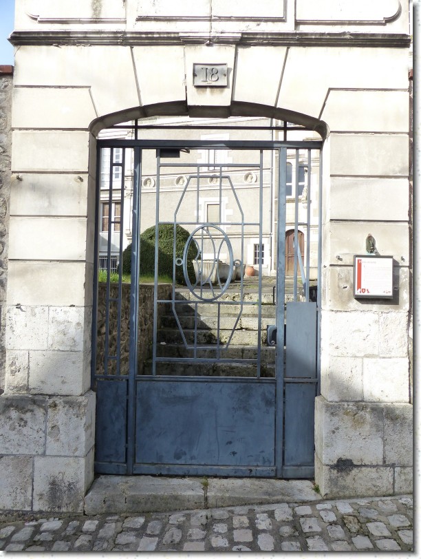 Cliquer pour l'image originale