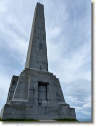 P1140654 * Le monument du Cap Blanc-Nez, départ de notre randonnée dans le site naturel des Deux-Caps. * 1200 x 1600 * (270KB)