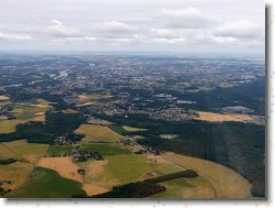 P1150118 * Arrivée à Orléans, où la Loire est en vue. * 1600 x 1200 * (468KB)