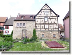 P1130824 * Maison alsacienne à Turckheim. * 1600 x 1200 * (618KB)